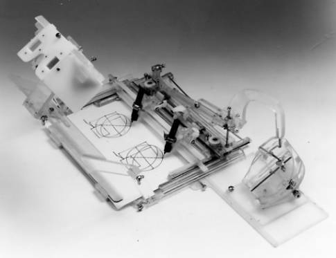 3D drawing machine invented by Vladimir Tamari.